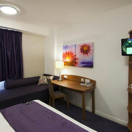 Premier Inn Edinburgh Dalkeith Exteriör bild