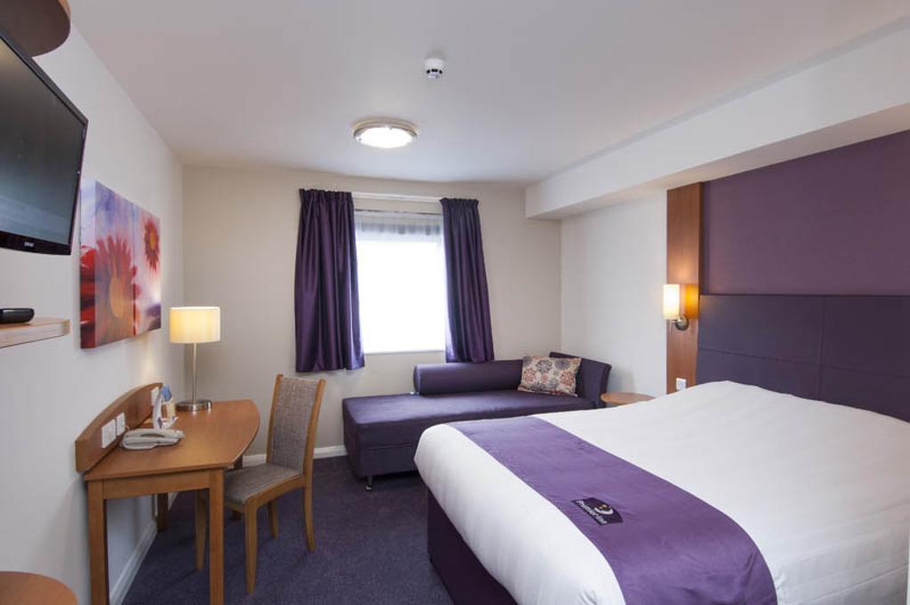 Premier Inn Edinburgh Dalkeith Rum bild