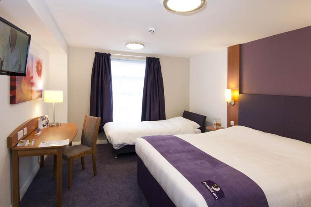 Premier Inn Edinburgh Dalkeith Rum bild