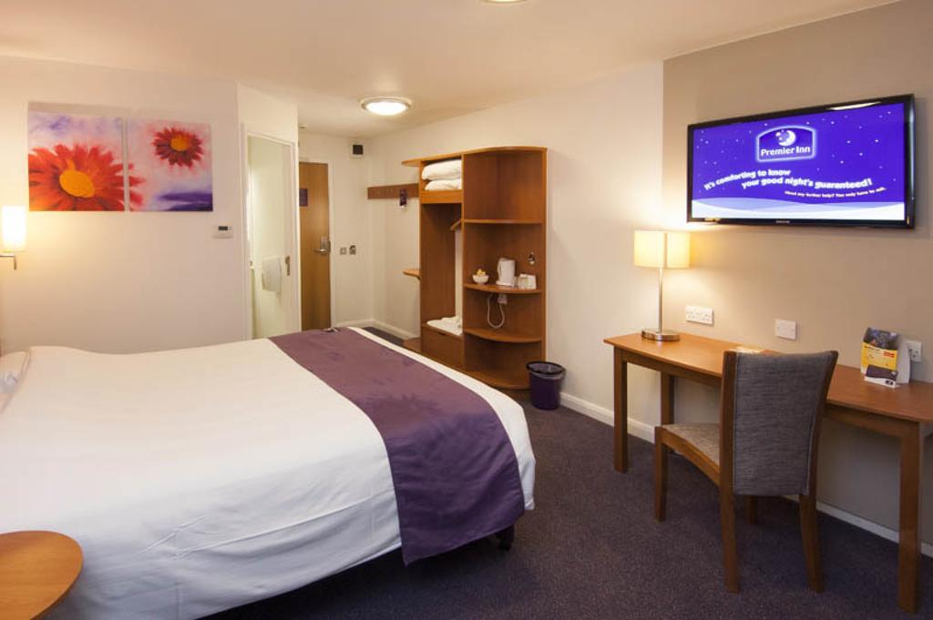 Premier Inn Edinburgh Dalkeith Exteriör bild